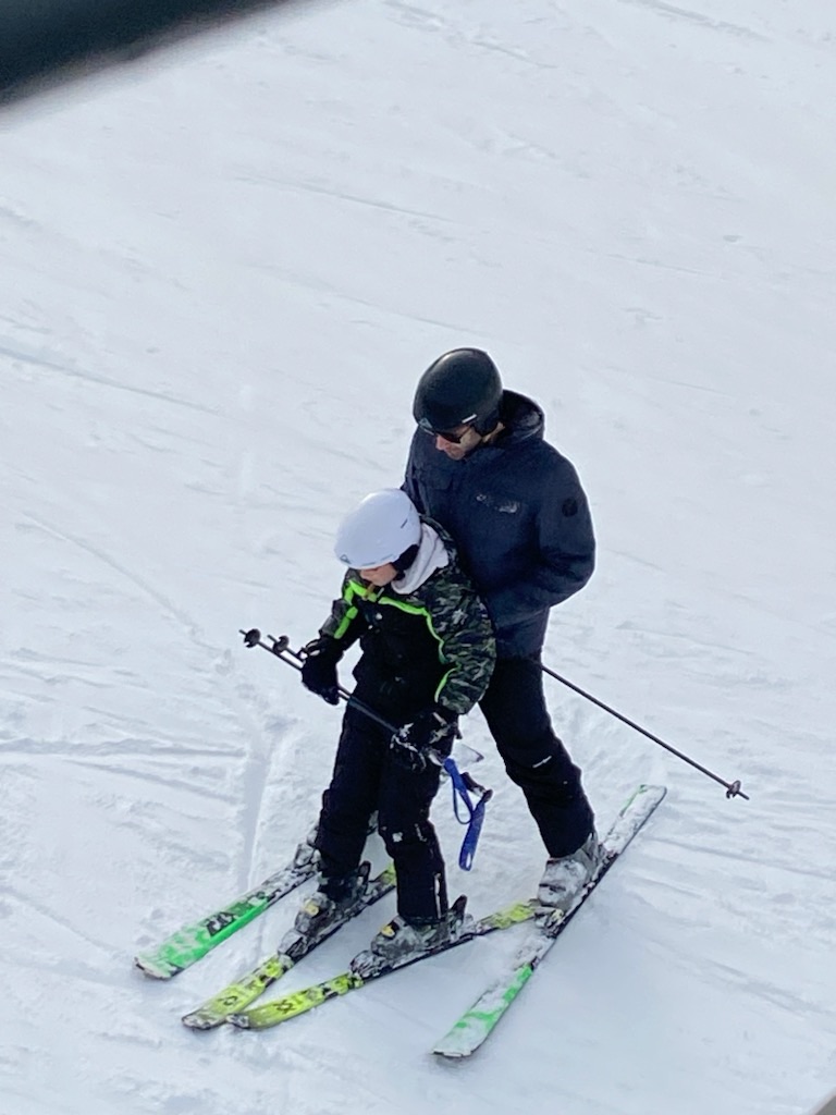 The Savior Who&nbsp;Carries